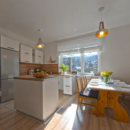 Apartment Na Urlop - Centrum- U Kolejarzy - Scisle Centrum Wisly *